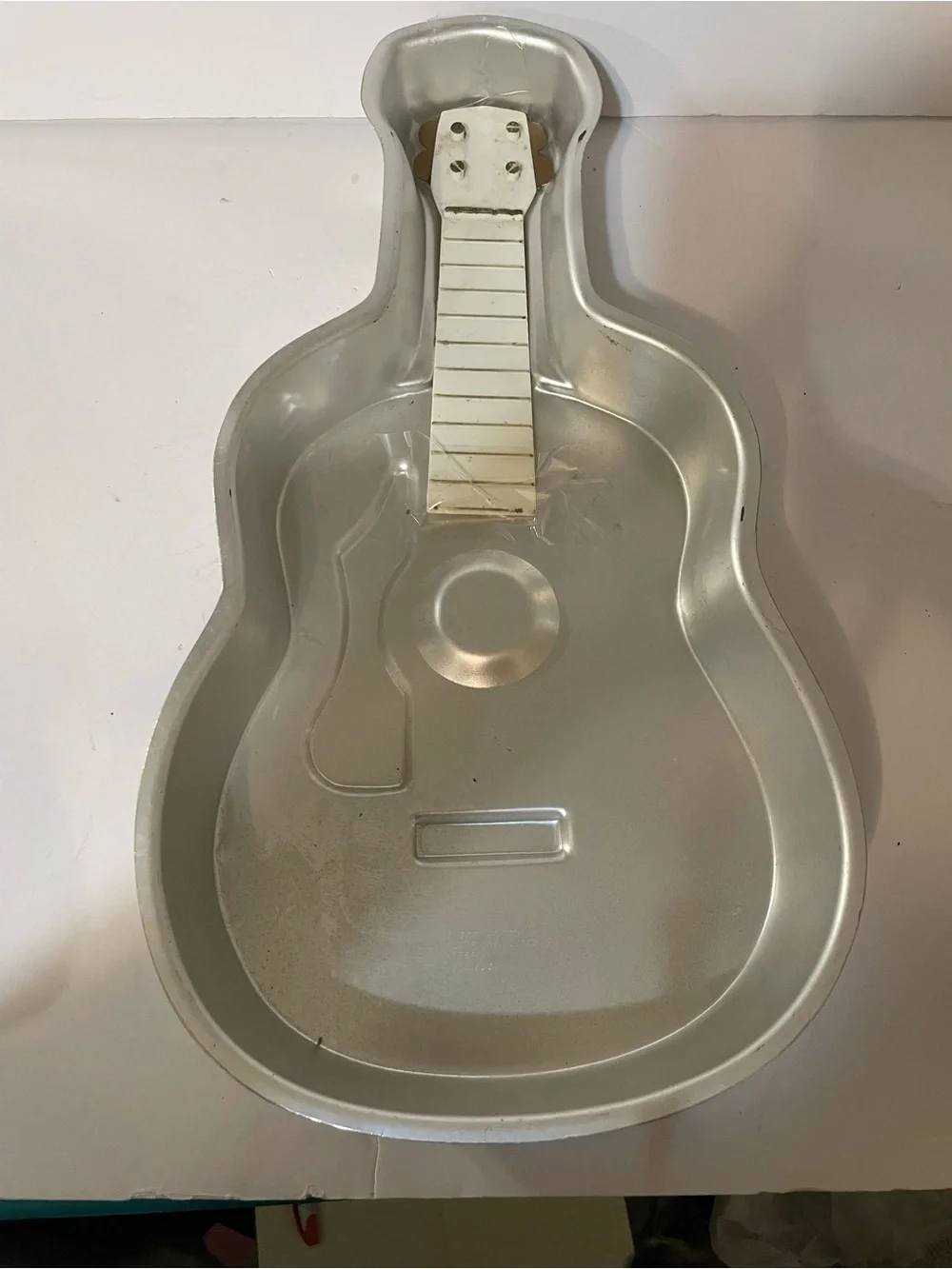 Vintage 1977 Wilton Guitar Cake Pan Baking Mold 502-933 Bakeware